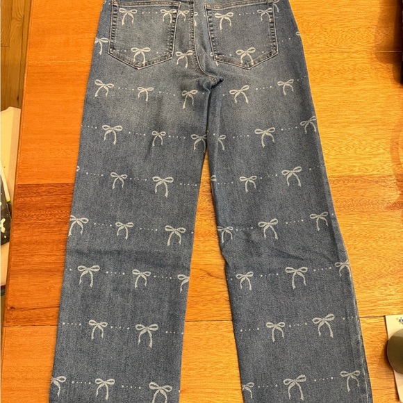 And Now This Denim - Size 28 “And Now This” Straight Leg Jean Bow Print High Rise